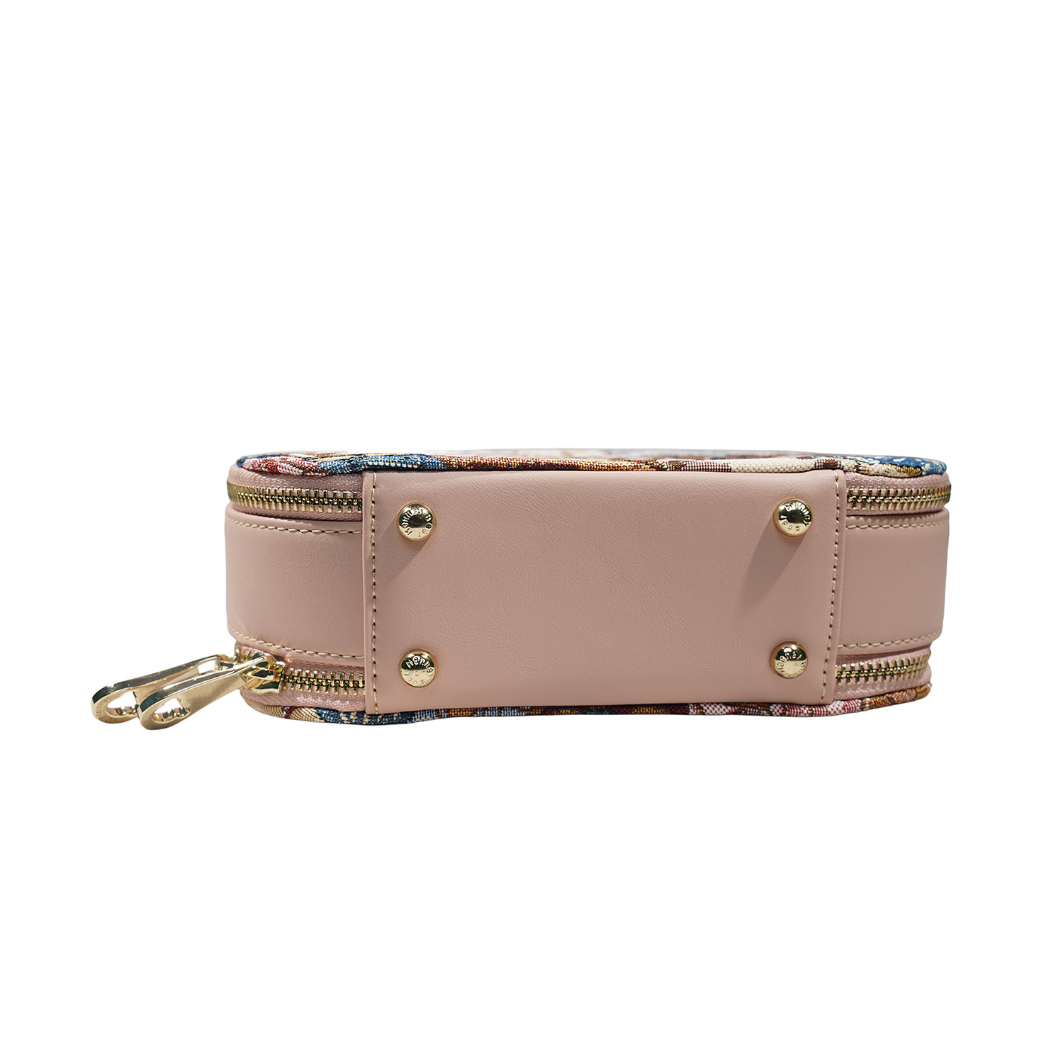 Henney Bear Vincent Bear Round Handbag H-1126